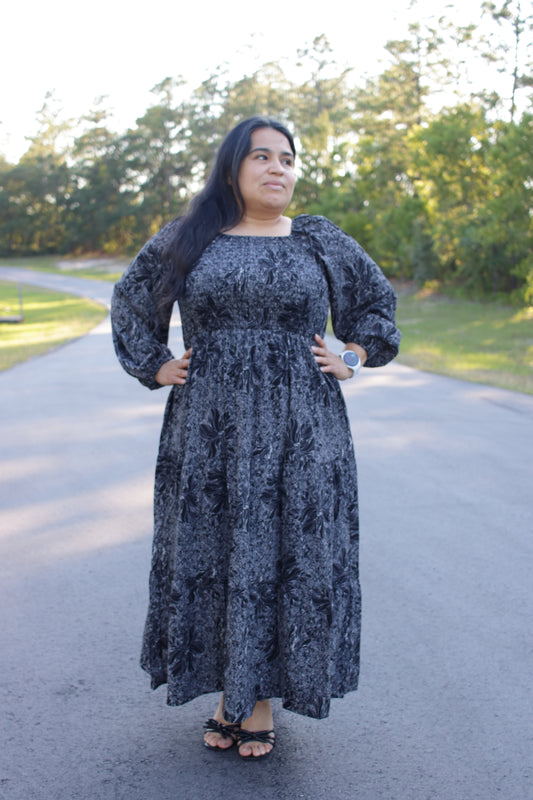 Vilma Moon Midi Dress